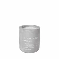 blomus Duftkerze FRAGA Sandalwood Myrrh S grau