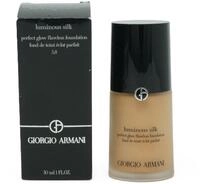 Giorgio Armani Foundation Giorgio Armani luminous silk perfect glow flawless