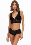 ONLY Spitzentop ONLCHLOE &ndash; Spitzen-Bra mit gepolsterten Cups und Stretch regular