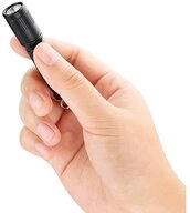 OLIGHT LED Taschenlampe i3E EOS schwarz f&uuml;r den Schl&uuml;sselbund
