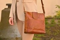 Gusti Leder Umh&auml;ngetasche Gusti Leder Umh&auml;ngetasche Jacqueline (1-tlg)