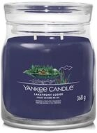 Yankee Candle Duftkerze Aromatic candle Signature glass medium Lakefront Lodge 368 g