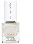 Kia-Charlotta Nail Polish Magic
