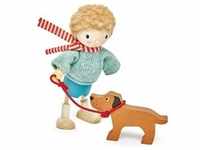 Tender Leaf 7508143 - Puppe Mr. Goodwood mit Hund, Puppenhaus-Zubehör, 2-teilig