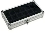 Sammelvitrine Aluminium. Format ca. 195 x 110 x 40 mm, mit 18 F&auml;chern