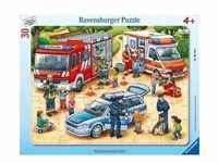 Ravensburger Kinderpuzzle - 06144 Spannende Berufe - Rahmenpuzzle für Kinder ab 4
