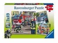 Ravensburger 093359 - Helfer in der Not, Puzzle 3 x 49 Teile