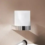 Emco flow Sensor-Seifenspender mit St&uuml;lpbecher aus satiniertem Kristallglas,