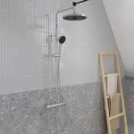 Ideal Standard Lastani Duschsystem mit Brausethermostat Aufputz, Badarmaturen,