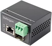 StarTech.com PoE + Industrial Media Converter 30W - Medienkonverter LWL Kupfer -