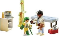 PLAYMOBIL 71619, PLAYMOBIL 71619 Action Heroes Kinderarzt mit Teddyb&auml;r