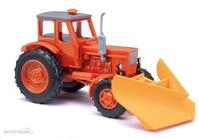 Busch H0 (1:87) 51355 - Belarus MTS-52 mit Schneepflug Modellbahn