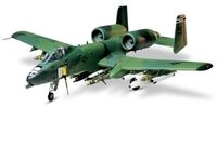 Tamiya 300061028 - 1:48 Fairchild Republic A-10A Thunder.II Modellbau