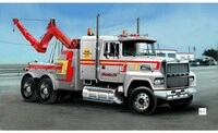 Italeri 510003825 - 1:24 US Abschlepp-Truck Modellbau