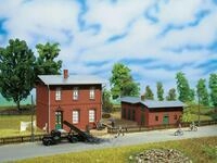 Auhagen H0 (1:87) 11389 - Lokleitung mit Schuppen Modellbahn