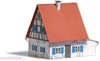 Busch H0 (1:87) 1908 - Altes Wohnhaus Modellbahn