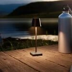 LED-Akkutischlampe Nuindie pocket, schwarz, IP54, dimmbar