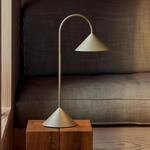 FRANDSEN LED-Akku-Tischleuchte Grasp, sandgrau, H&ouml;he 47 cm