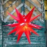 Stern Ganesha 18-zackig f&uuml;r Au&szlig;en in Rot