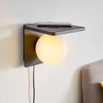 Wandleuchte Ciglie mit QI-Ladefunktion