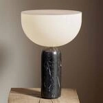 New Works Kizu Small Tischleuchte, schwarz