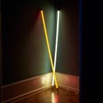 HAY LED-R&ouml;hre Neon Tube, warmwei&szlig;, PVC, L&auml;nge 1,5 m, Stecker
