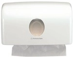 Kimberly-Clark Handtuchspender &raquo;Aquarius&laquo; klein wei&szlig;, 28.7x15.9x14.2 cm