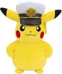 Pok&eacute;mon - Captain Pikachu 20 cm Pl&uuml;sch Kuscheltier