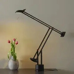 Tischleuchte Artemide, Tizio, Schwarz, f&uuml;r Arbeitszimmer / B&uuml;ro, Kunststoff, Design