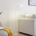 Stehleuchte Lindby, Maori, dimmbar, Wei&szlig;, f&uuml;r Arbeitszimmer / B&uuml;ro, Metall, Modern