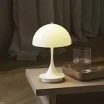 Au&szlig;enleuchte Louis Poulsen, Panthella 160, dimmbar, Beige, f&uuml;r Balkon, Kunststoff,