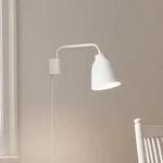 Wandleuchte FRITZ HANSEN, Caravaggio, dimmbar, Wei&szlig;, f&uuml;r Wohnzimmer, Metall, Design