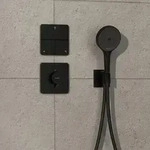 hansgrohe ShowerSelect Comfort Q Ventil 15587670 UP, f&uuml;r 3 Verbraucher,...