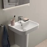 Ideal Standard i.life B Handwaschbecken T4610MA mit Hahnloch und &Uuml;berlauf, 45 x 38 x