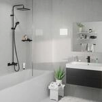 hansgrohe Vernis Shape 240 1jet Showerpipe 26900670 mit Wannenthermostat, mattschwarz