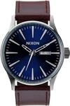 Nixon Sentry Leather A105-1524 Herrenarmbanduhr Design Highlight
