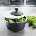 GEFU Salatschleuder Rotare Schwarz Wei&szlig; 3 Liter mit Kurbel und Ausgie&szlig;er
