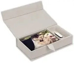 Box USB Lodi D f&uuml;r 10x15 Fotos und USB-Stick, creme