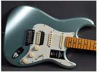 Fender 0113912718, Fender American Professional II Stratocaster HSS MN Mystic Surf