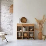Niedriges B&uuml;cherregal Miho aus massivem Teakholz mit Premium-Terrazzo White