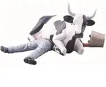 Ni Mu - Cow Sitting on Man - Cowparade Kuh Medium