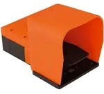 Riegler 3/2-Wege Fu&szlig;ventil monostabil, nicht rastend, mit Fu&szlig;schutz, 4 mm