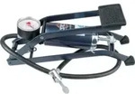 SKS Fu&szlig;luftpumpe 5bar Einzelzylinder m.Manometer
