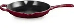Le Creuset Brat- und Servierpfanne Signature rund 23 cm Garnet
