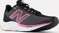 New Balance WARISV41B, NEW BALANCE Damen Laufschuhe Fresh Foam Arishi v4 Rot female