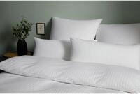 Elegante Mako-Satin Bettw&auml;sche &raquo;Solid Stripe&laquo; Wei&szlig; 3507-00 Bettw&auml;sche / 135x200