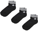 adidas Sportstr&uuml;mpfe EE1151