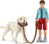 Schleich 42478, Spaziergang mit Labrador Retriever - Schleich (42478) Figuren