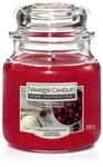Yankee Candle Duftkerze Mittleres Glas Cherry Vanilla 340 g, rot