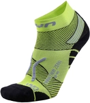 UYN Run Marathon Zero Laufsocken mit Cool-Air-Flow Technologie aus Natex Herren green